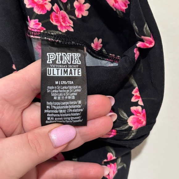 Pink Victoria’s Secret floral leggings size medium - Picture 6 of 7